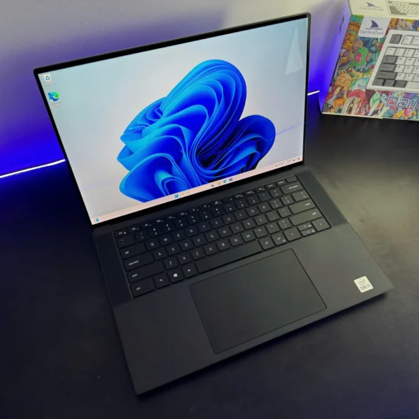 Dell Xps 9520_Like New