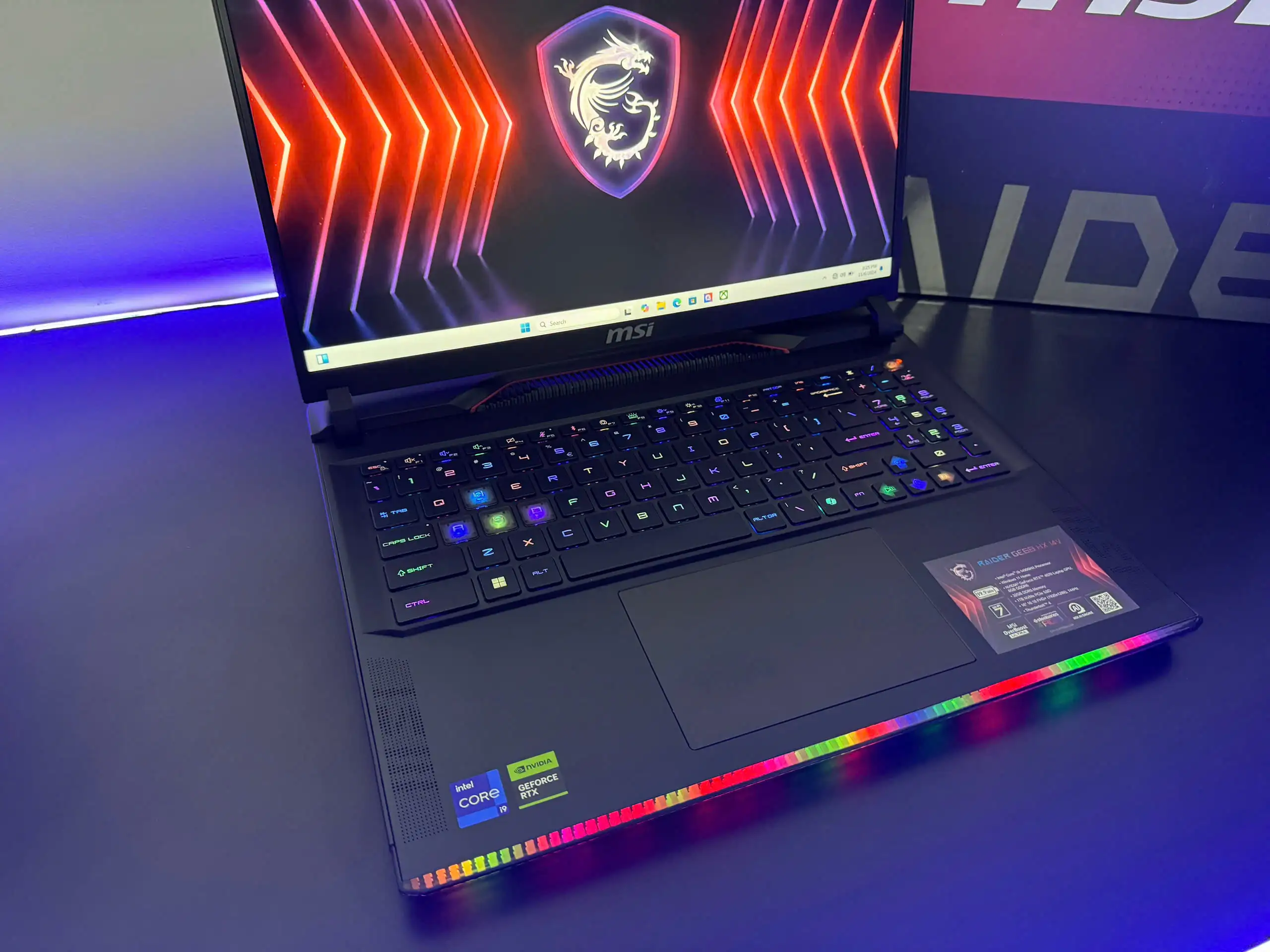 MSI GE68HX 2023_New Seal