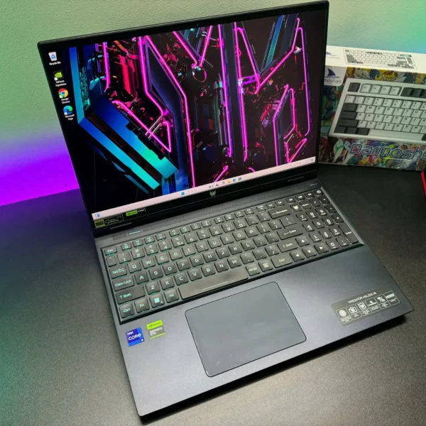 Predator Helios 18 2023_New Outlet