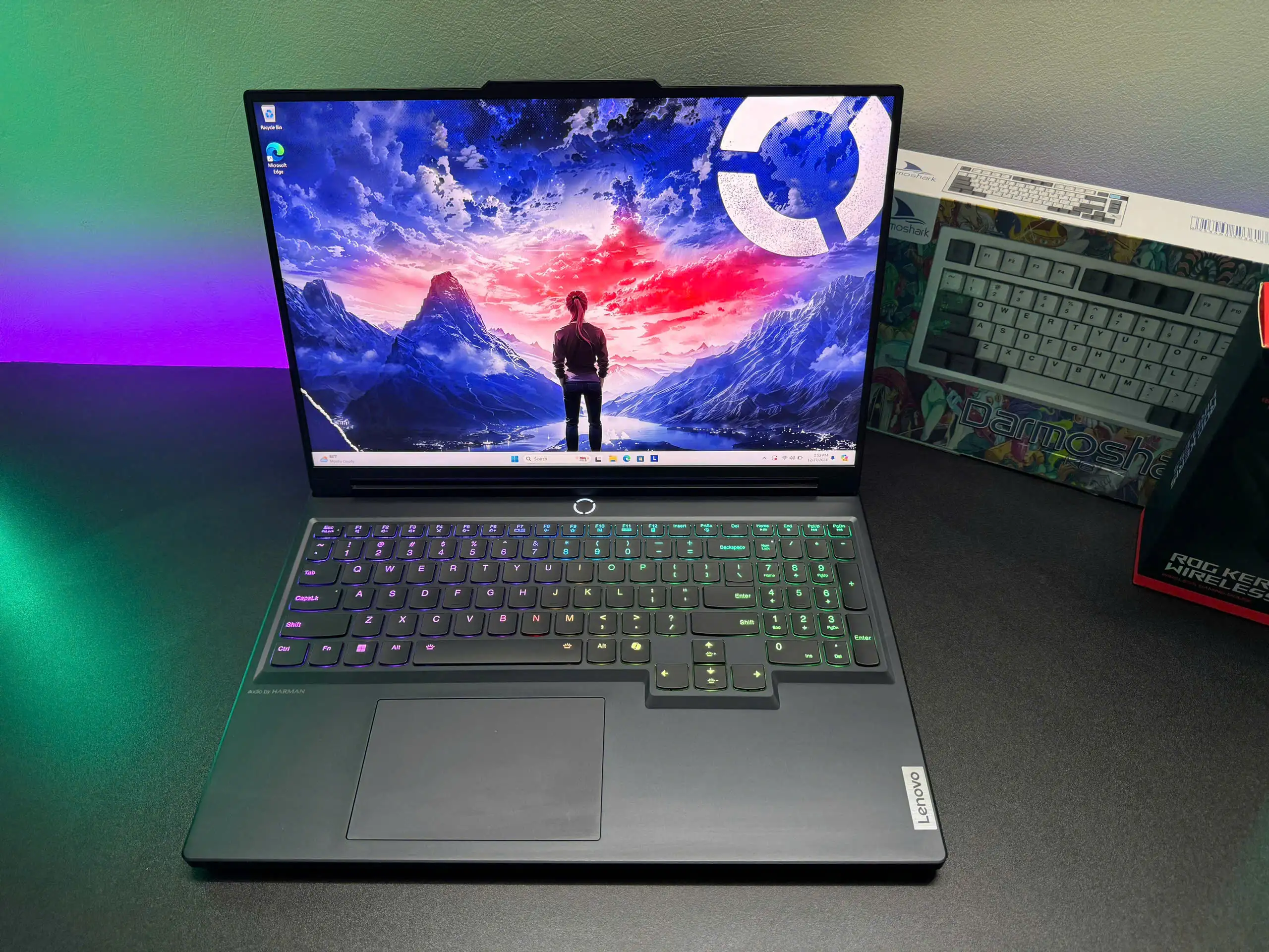 Legion slim 7 2023 ( White)_NewOpenbox