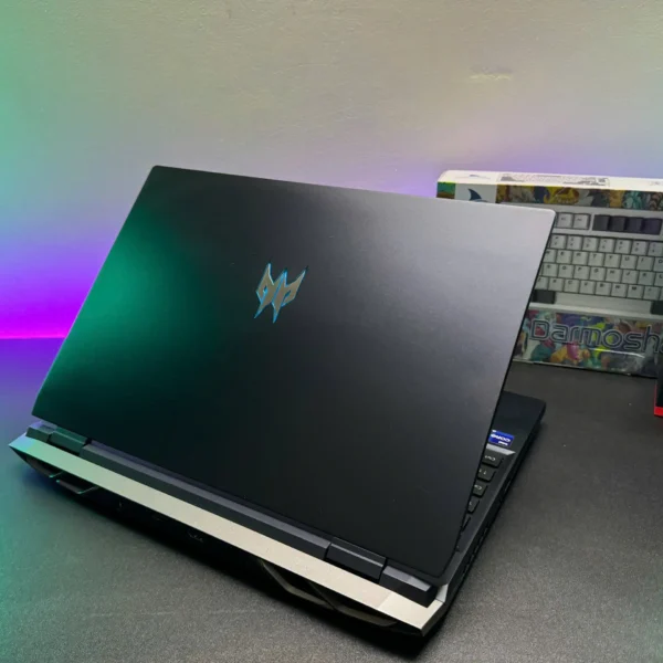 Predator helios 300 2022_Like New