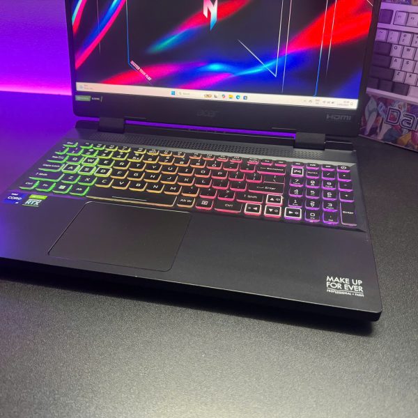 NITRO V15_NEW OUTLET_I5 13420H 4050 FHD 144HZ 8GB 512GB