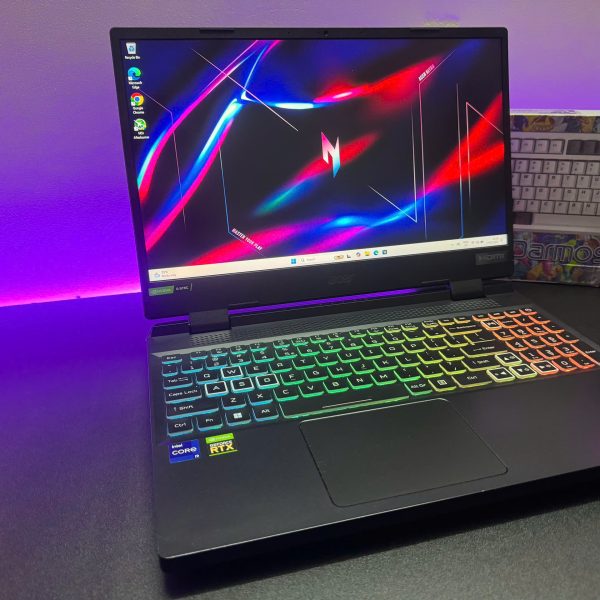 NITRO V15_NEW OUTLET_I5 13420H 4050 FHD 144HZ 8GB 512GB