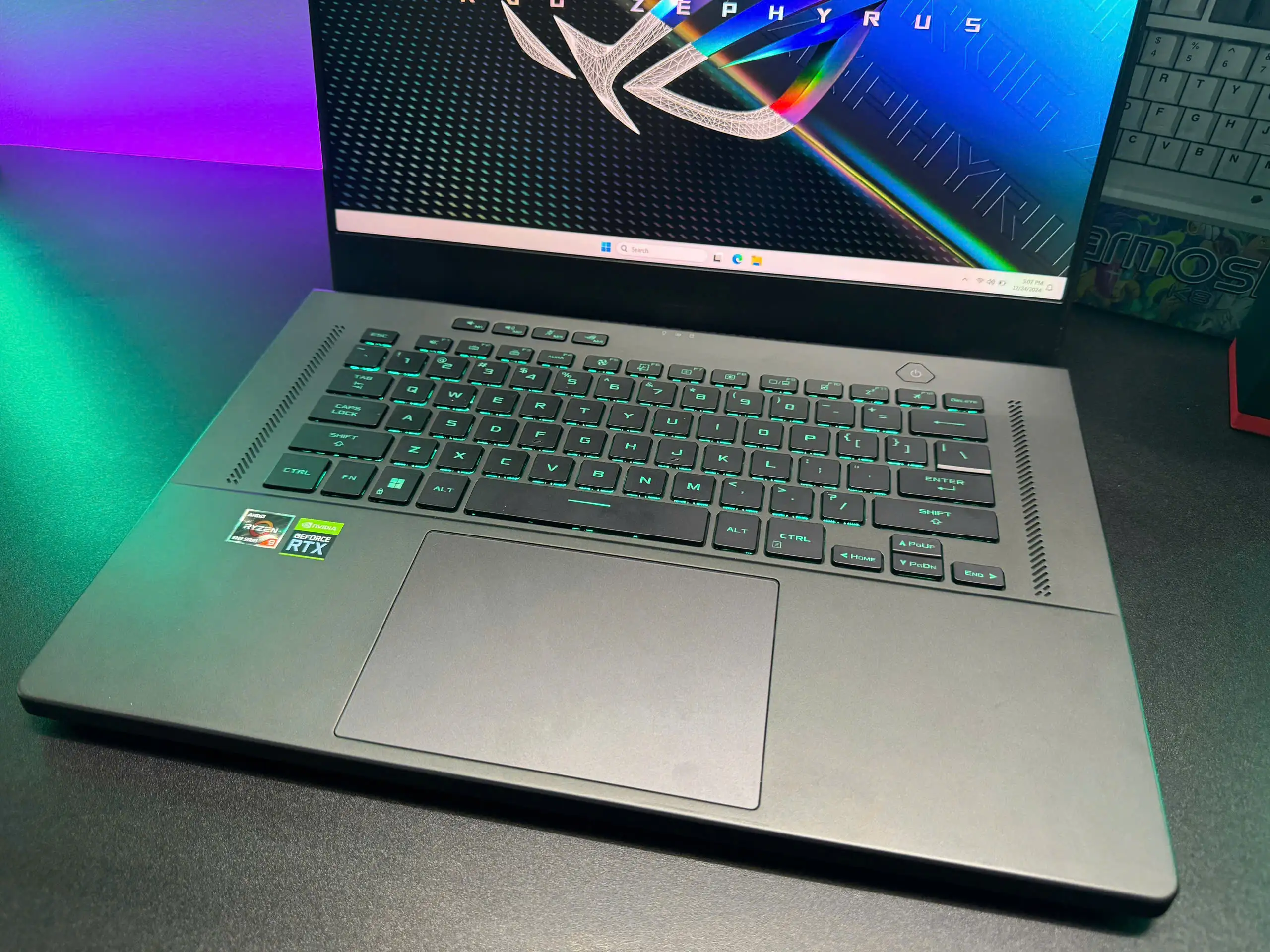 ZEPHYRUS G14 2022 (White)_LIKE NEW_R9 6900HS RX6700S 2K 120HZ 16GB 512GB (Sao chép)