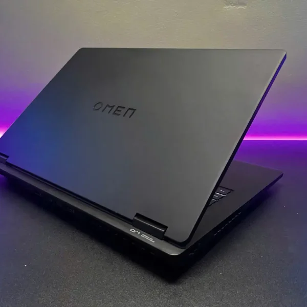 HP OMEN 17 2024_LIKENEW_R7 8845HS 4070 FHD 144HZ 16GB 1TB
