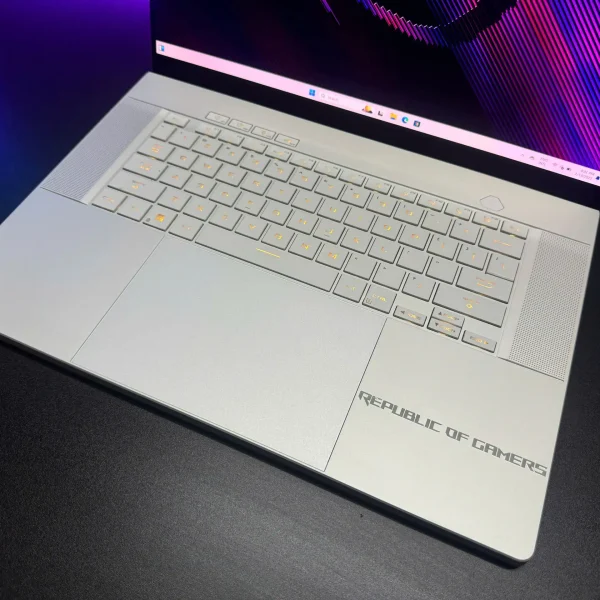 ZEPHYRUS G16 2024_LIKE NEW_ULTRA9 185H 4060 2K OLED 240HZ 32GB 1TB (Sao chép)