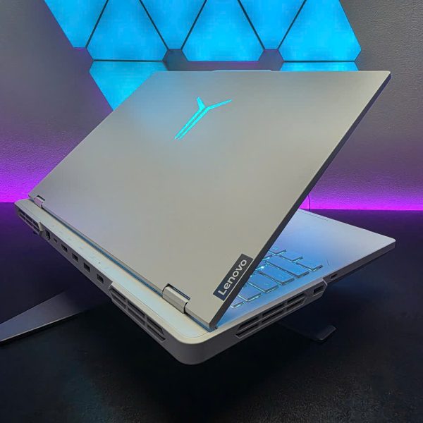 LEGION PRO 5 2023 WHITE_LIKE NEW_I9 13900HX 4060 2K 165HZ 16GB 1TB