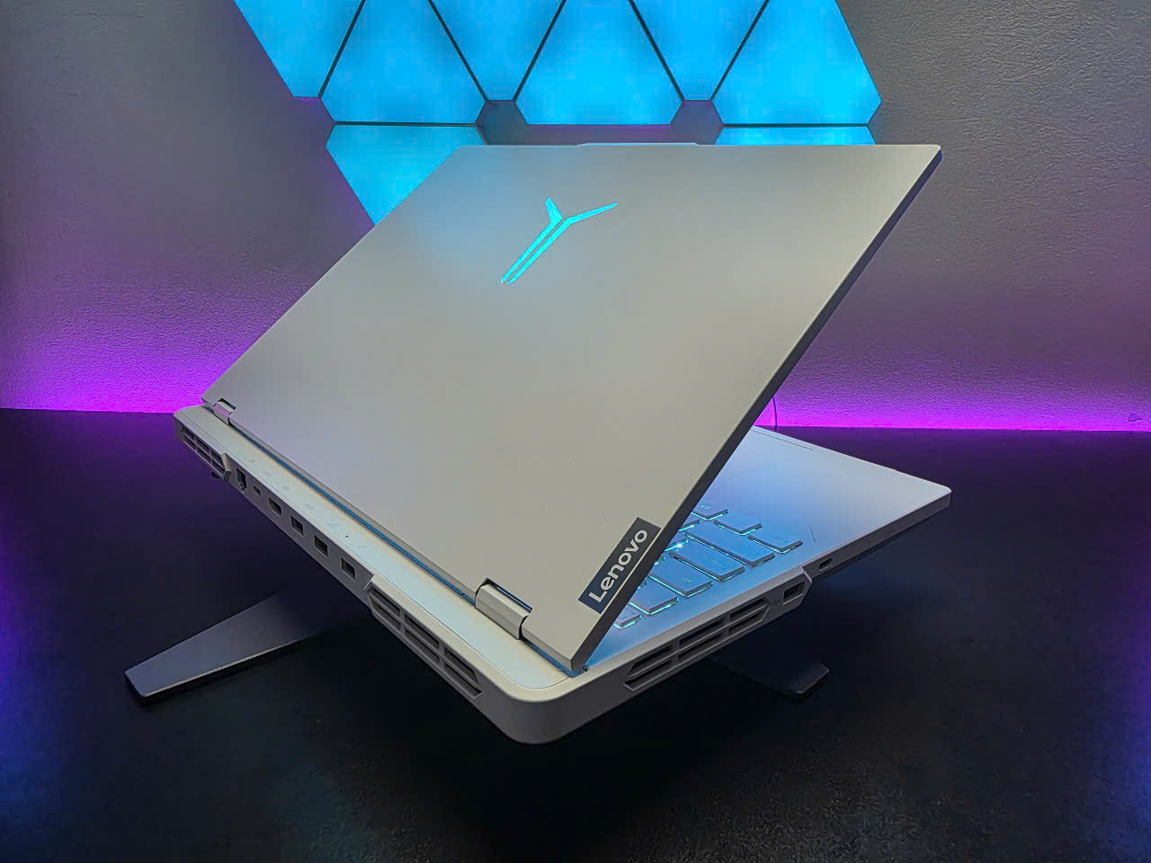 LEGION PRO 5 2023 WHITE_LIKE NEW_I9 13900HX 4060 2K 165HZ 16GB 1TB