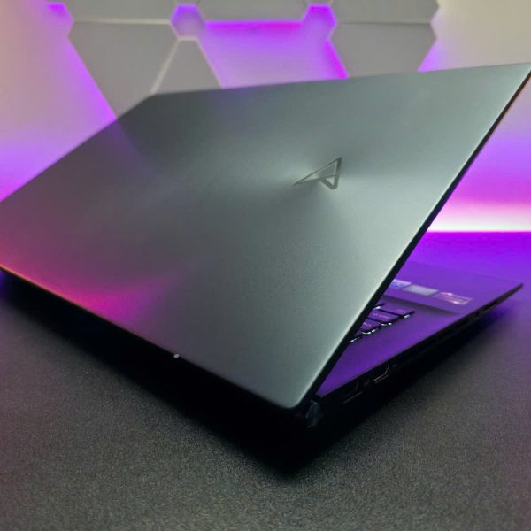 ZENBOOK PRO 17 2022_LIKE NEW_R7 6800H 3050 60HZ 16GB 512GB