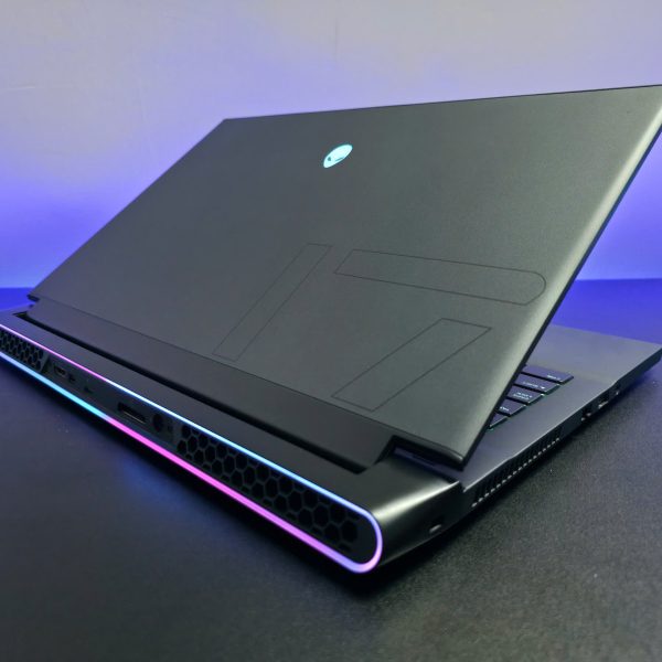 ALIENWARE M17R4_LIKE NEW_I7 10870H 3080_16GB 144HZ 32GB 512GB