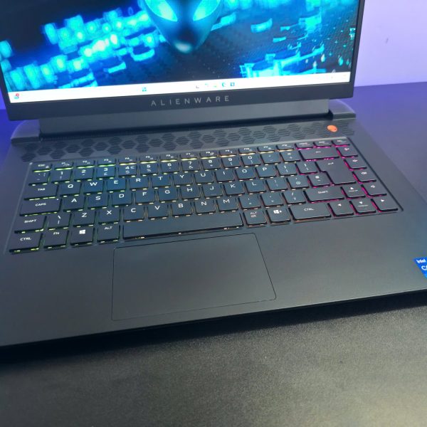 ALIENWARE M15R6_LIKENEW_I7 11800H 3060 2K 240HZ 16GB 512GB